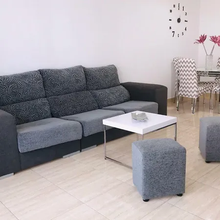 Apartamento En * Дения